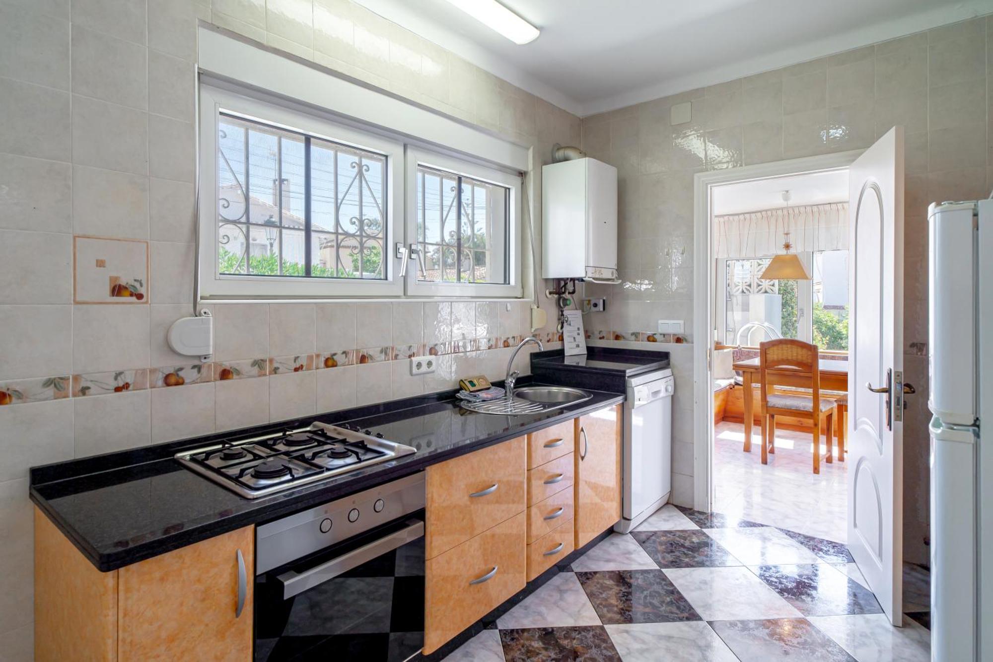 Villa Sevilla Casasol เนร์คา ภายนอก รูปภาพ